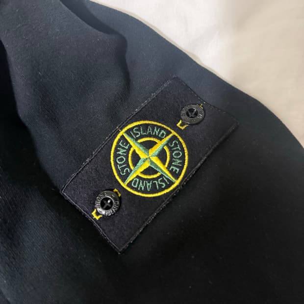 스톤아일랜드 맨투맨 FW S사이즈