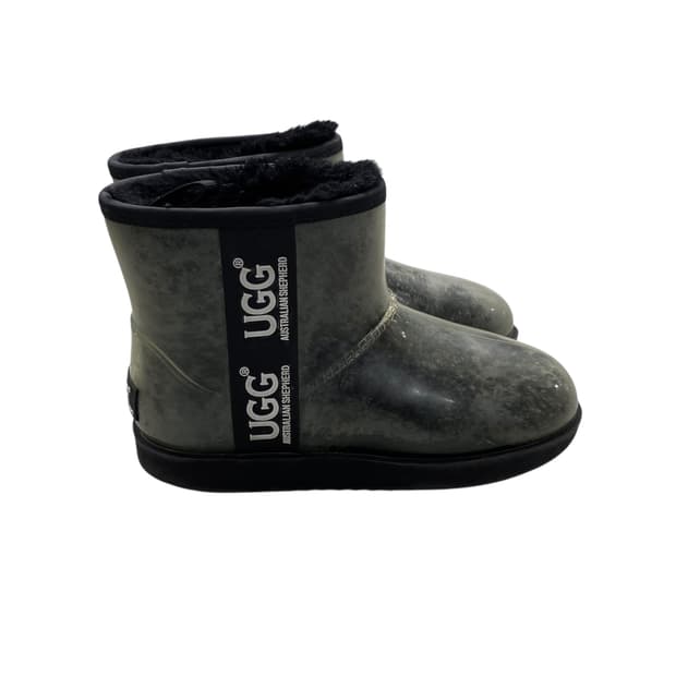 ugg clear black boots