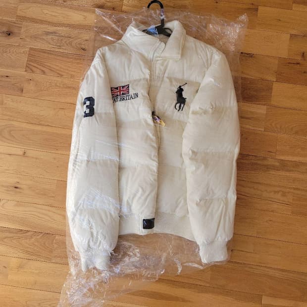 폴로 빅포니 브리튼 패딩 화이트푸퍼 M