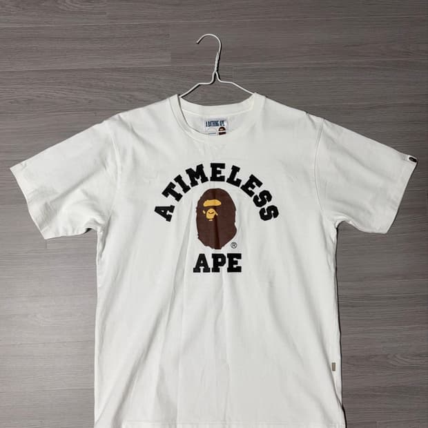 Bape x JJJJound 콜라보 티셔츠
