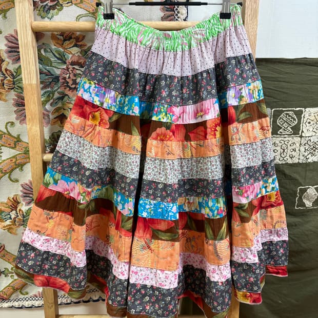 히피 모리 패턴 디테일 미디 스커트