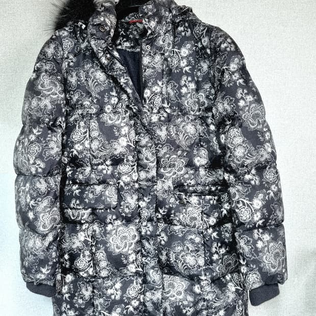 오일릴리 정품 오리털 패딩 66사이즈