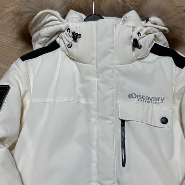 디스커버리 구스다운 패딩 화이트 90