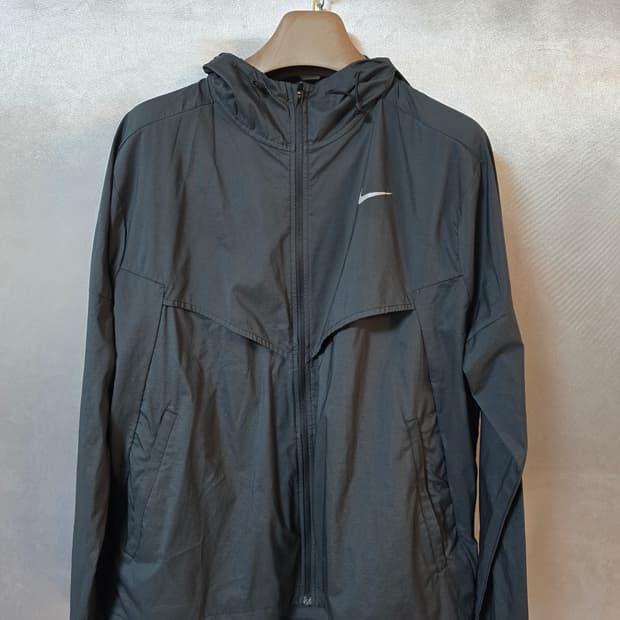 나이키 블랙 바람막이 후드집업