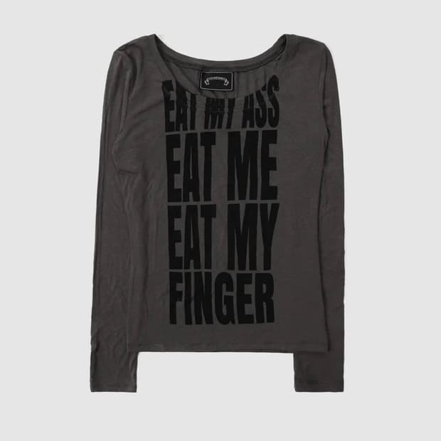 배드블러드 Eat Me 루즈핏 티 차콜 챠콜