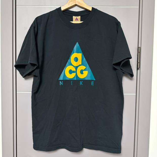 나이키 acg 반팔티 블랙 xl