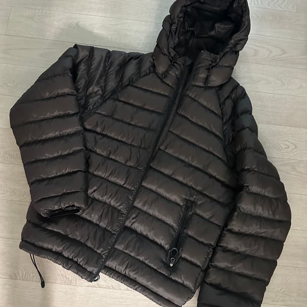 수아레 경량패딩 브라운 M사이즈