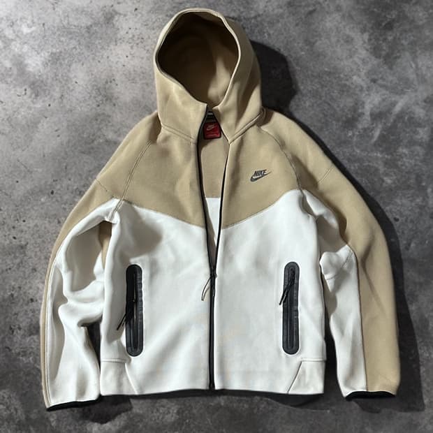 나이키 테크팩 플리스 윈드러너 후디 서밋 집업