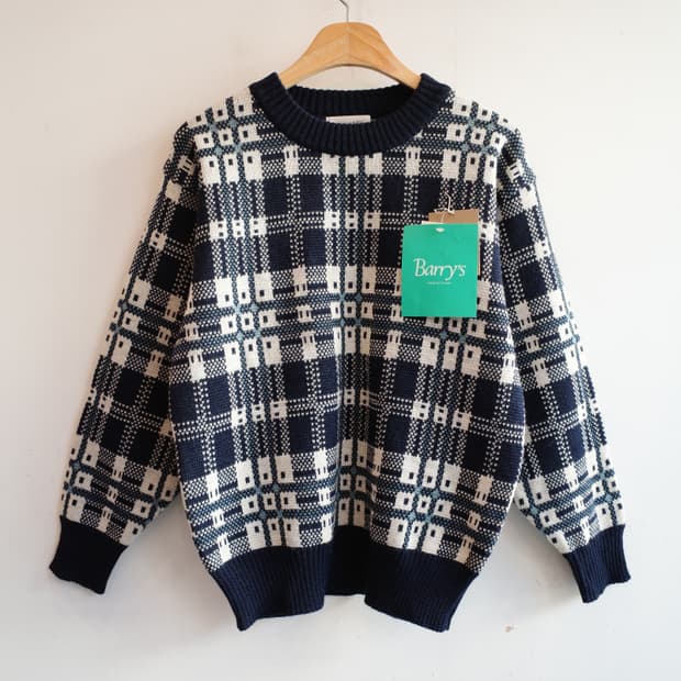 DERANGER 패턴 울 니트 (새상품)