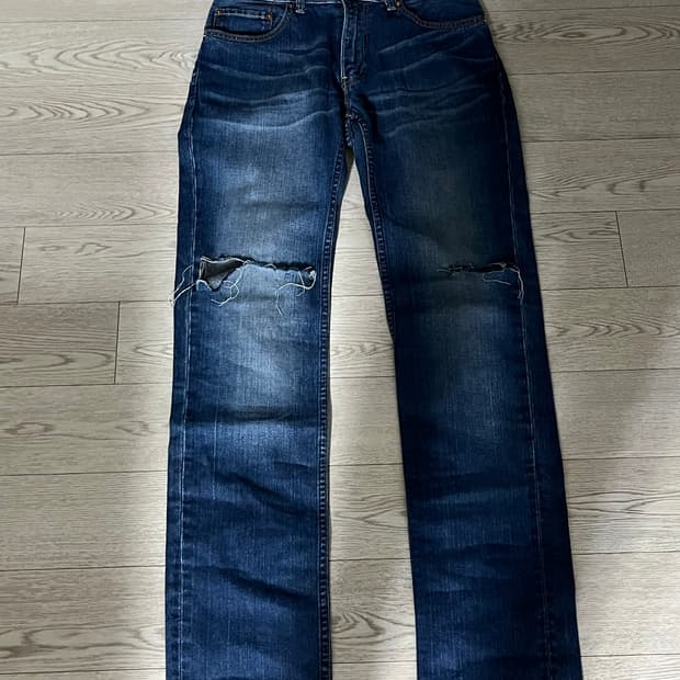 Levi’s 551 Distressed Denim W30 L34