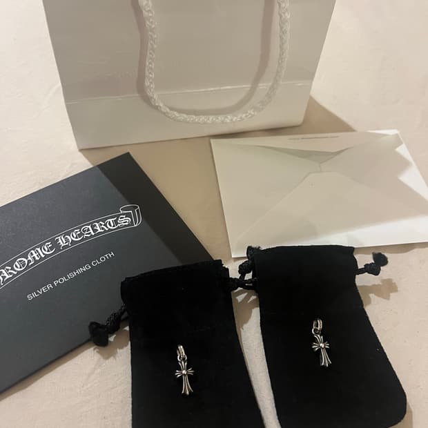 크롬하츠 베이비펫 펜던트 x2