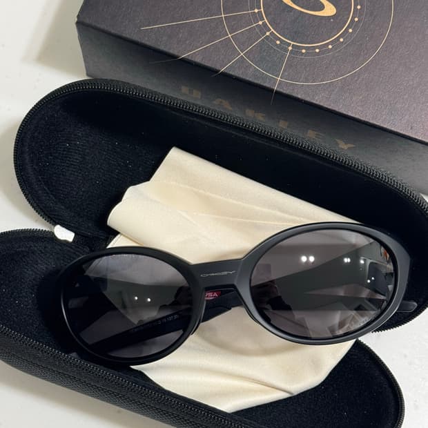 새상품) 오클리 아이자켓 블랙 선글라스