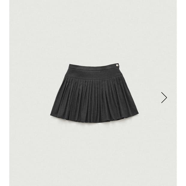 더바넷 Karelian Pleats Mini Skirt_Charcoal