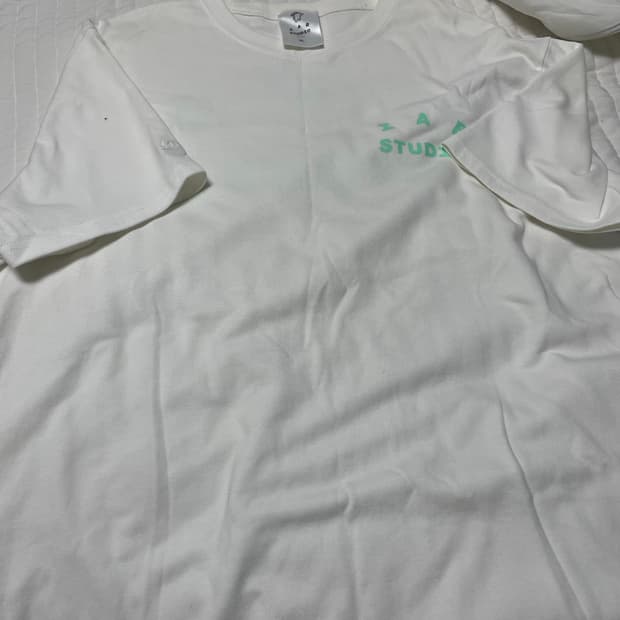 아이앱 스튜디오 x 카카오 프렌즈 티셔츠 화이트 XL