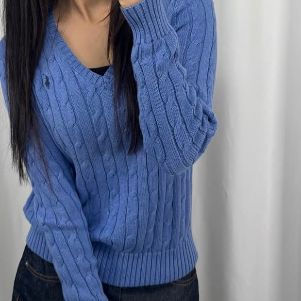 폴로 블루 꽈배기 니트