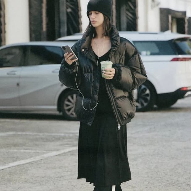 포허 라이트 다운 하프 패딩