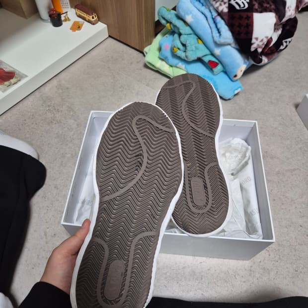 (급처)메종 미하라 야스히로 블레이키 OG 솔 캔버스 스니커즈 화이트