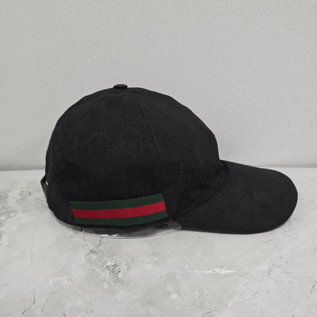 구찌 로고 볼캡 모자 xl사이즈 블랙 판매