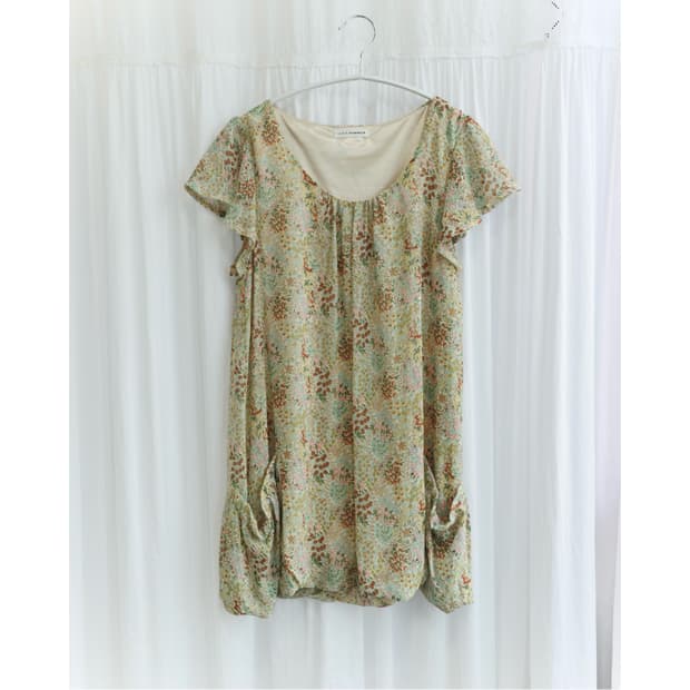 Vintage flower balloon dress