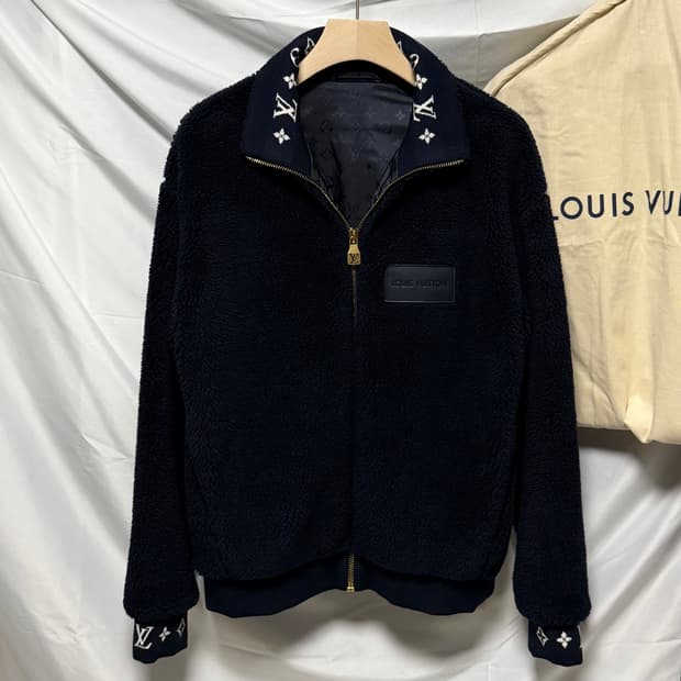 [S+급/L] 25FW 루이비통 레더패치 플리스 블루종 자켓