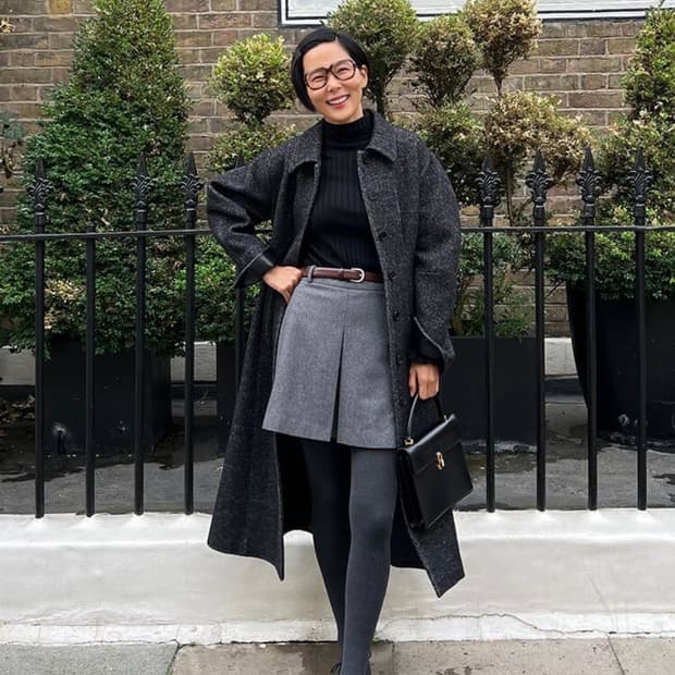 택O) 앤유 메일리 울 스커트 차콜 그레이 [김나영, 류이서 착용]