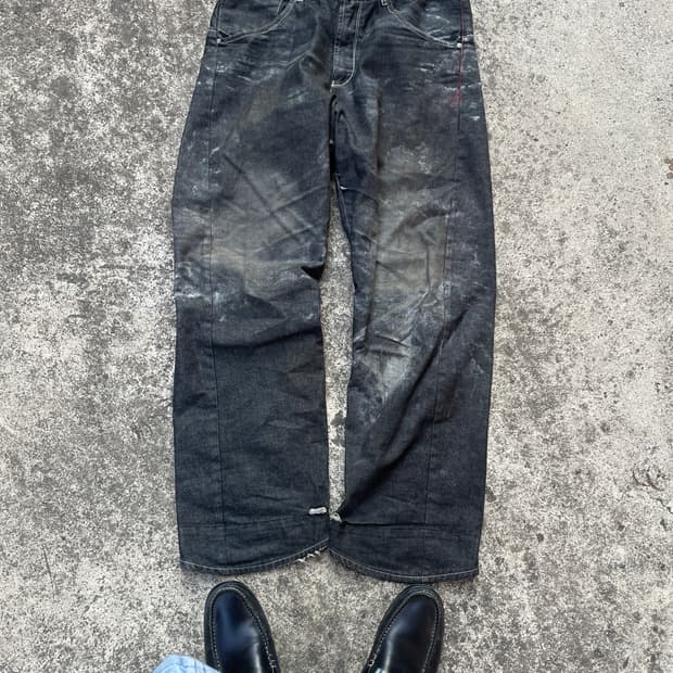 00s Levi’s Engineered Distressed Denim