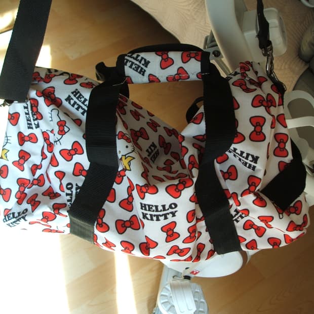 헬로키티 더플백