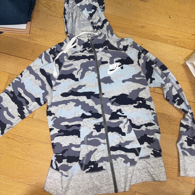 나이키 카모 후드집업