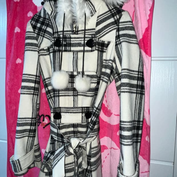 트랄라라 폼폼이 체크 퍼 후드 코트