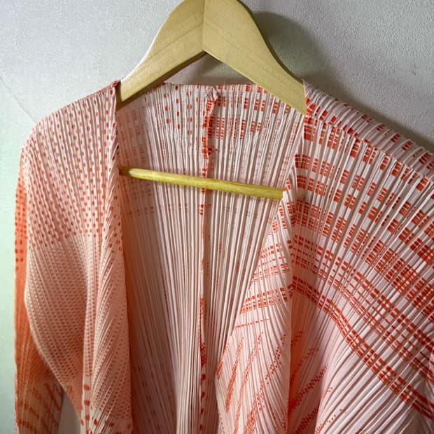 이세이미야케 플리츠플리즈 여성 도트 믹스 가디건 (프리)