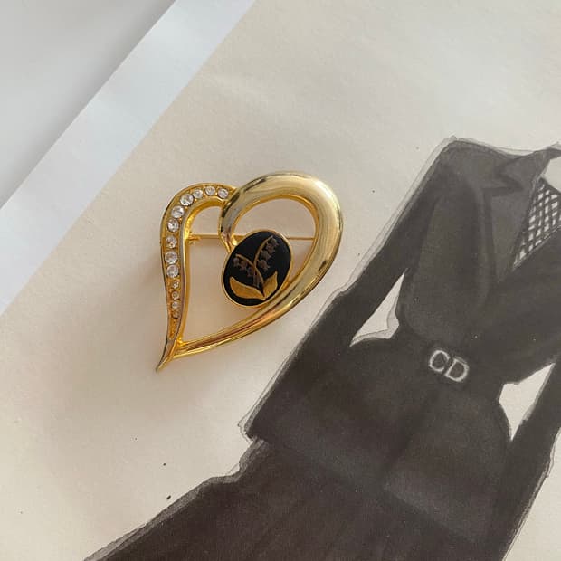 빈티지 하트 스톤 브로치