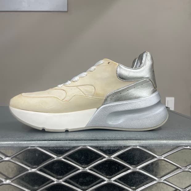 알렉산더맥퀸 오버솔 골드 42