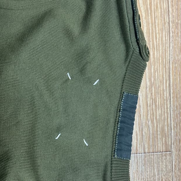 메종 마틴 마르지엘라 10aw 엘보우 패치 밀리터리 니트