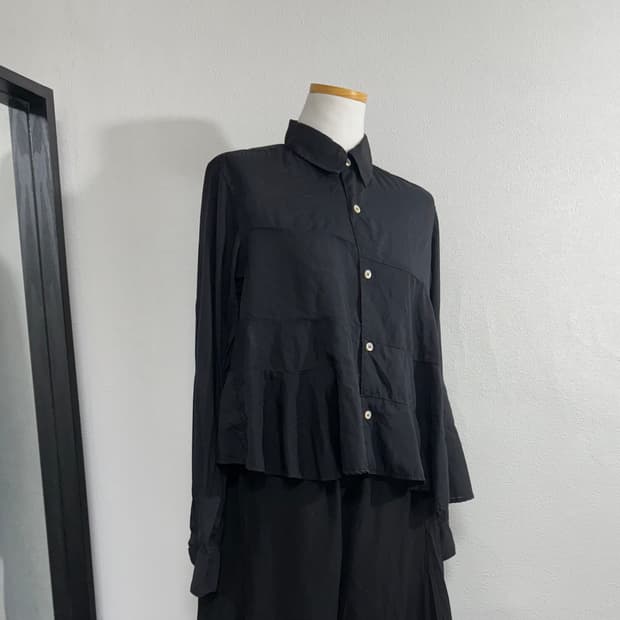 18aw 꼼데가르송 꼼데가르송 사선 크롭 블라우스s