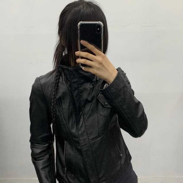 램스킨 사선 레더자켓