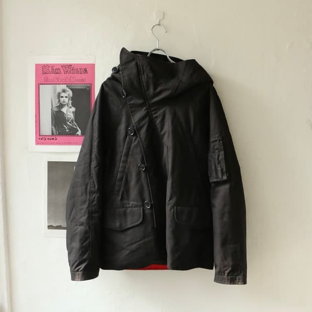 라드뮤지션 비대칭 후드 자켓