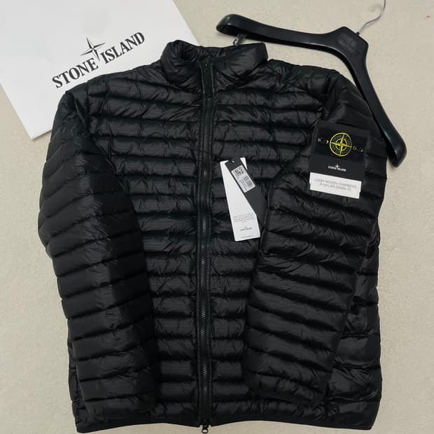 스톤아일랜드 룸우븐 챔버스 경량패딩 XL