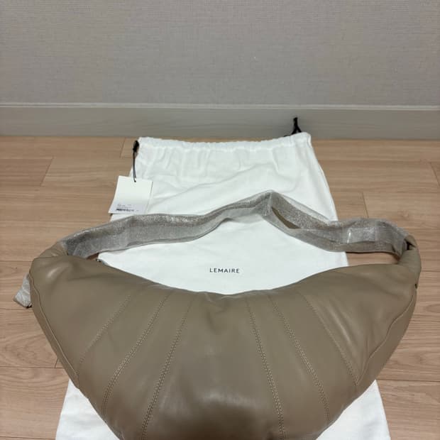 르메르 라지 크루아상백