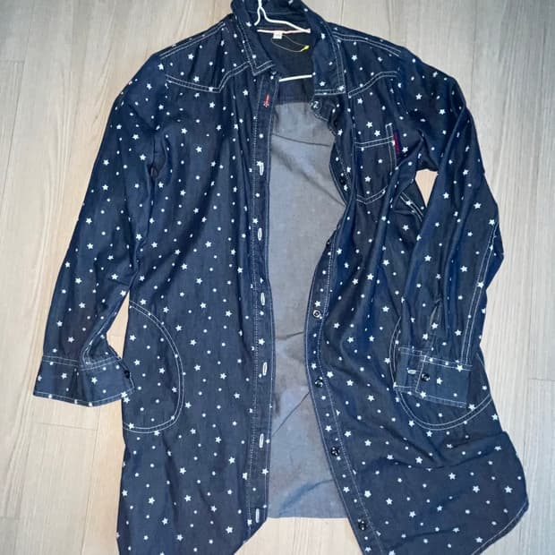 스타 포인트 셔츠