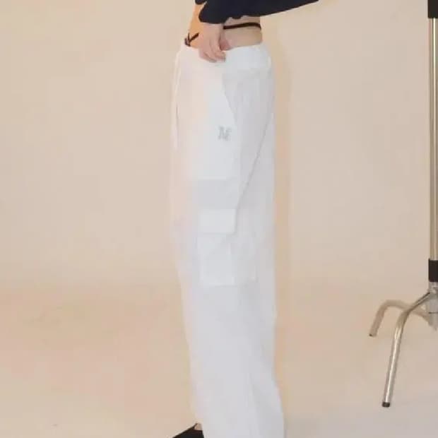 오브이 티유알이 아노락 조거 팬츠 화이트