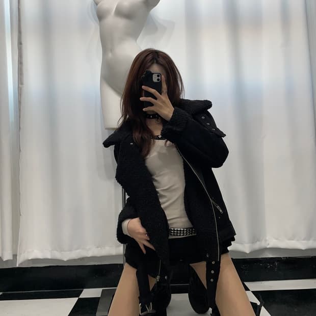 🎸블랙 무스탕 자켓🎸