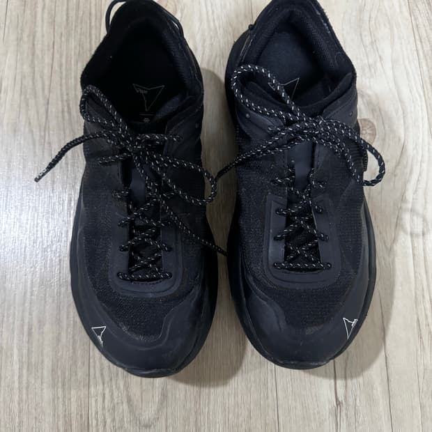 로아 하이킹 셀라 38 