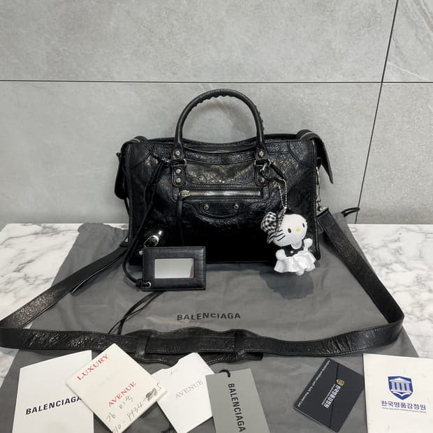 정품 발렌시아가 모터백 스몰 블랙