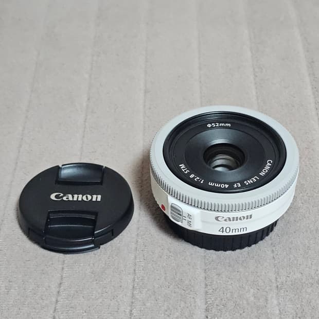 캐논 EF 40mm f/2.8 STM 팬케이크 렌즈