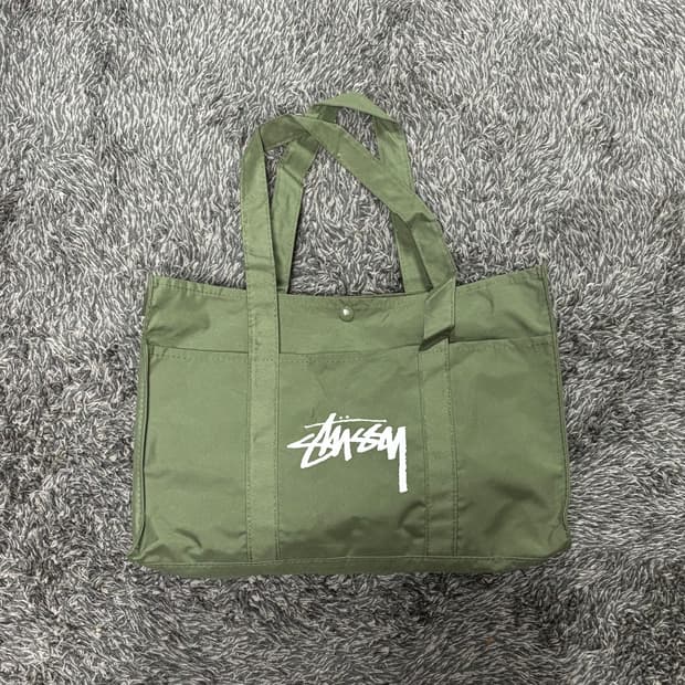 Stussy 스투시 일본잡지부록 카키 토트백 