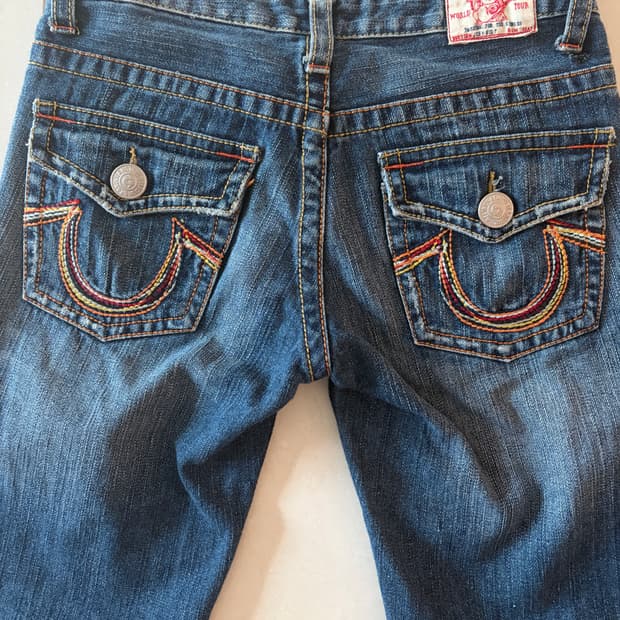 트루릴리전 조이빅티 부츠컷 청바지