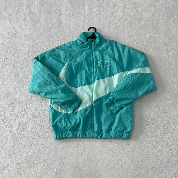 M 나이키 신형 빅스우시 바람막이 95