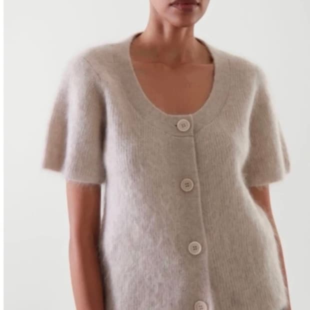코스(COS) 쇼트 슬리브 모헤어 가디건 xs
