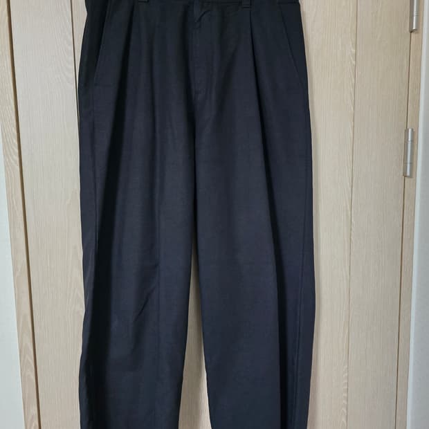 COS 와이드 팬츠 52사이즈