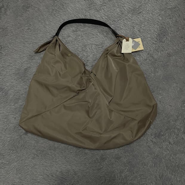 beams x slow&co 가방